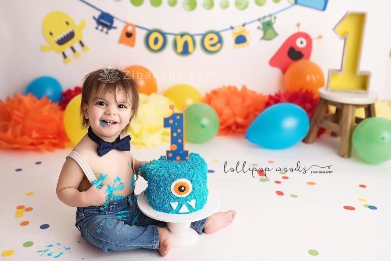 تم تولد هیولاها - Monsters